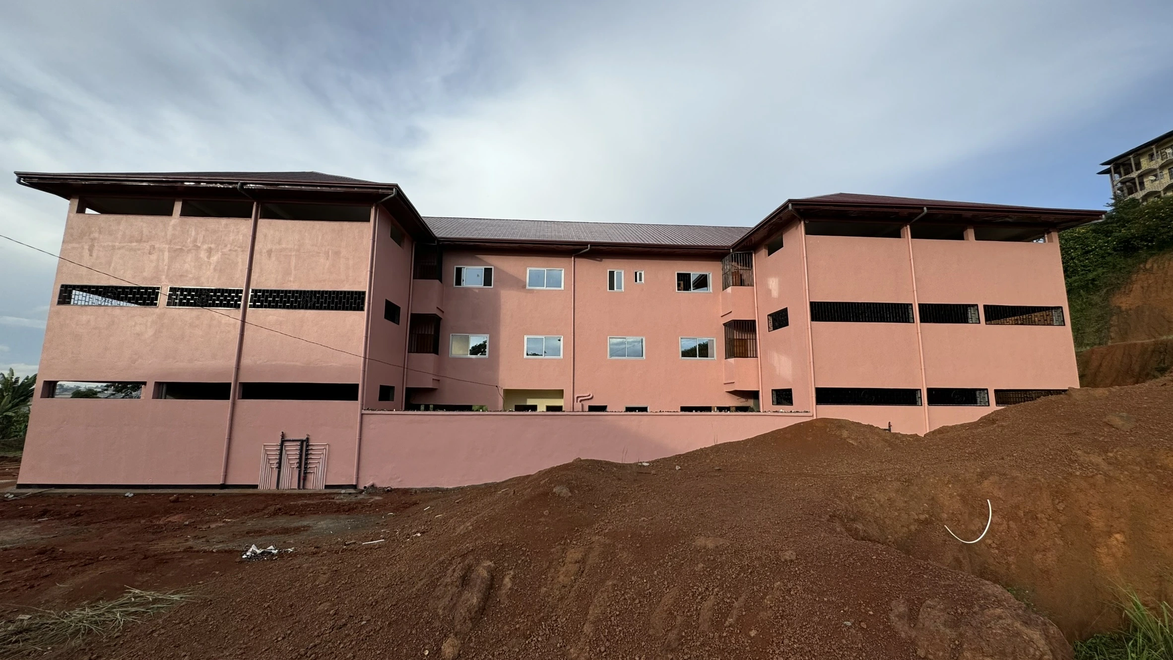 Exterior view of St. Joseph Calasanz Bilingual Academic Complex